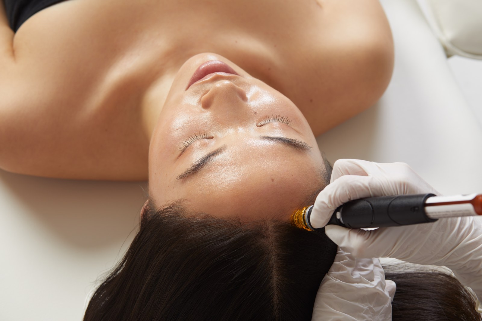 Hydrafacial in Thailand: What to Expect, Who It Suits, and Why It Fits Busy City Skin